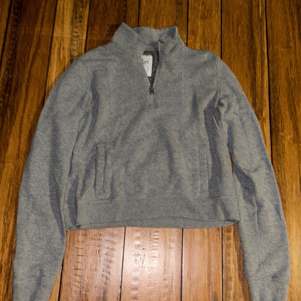 Hollister 1/4 Zip Pullover